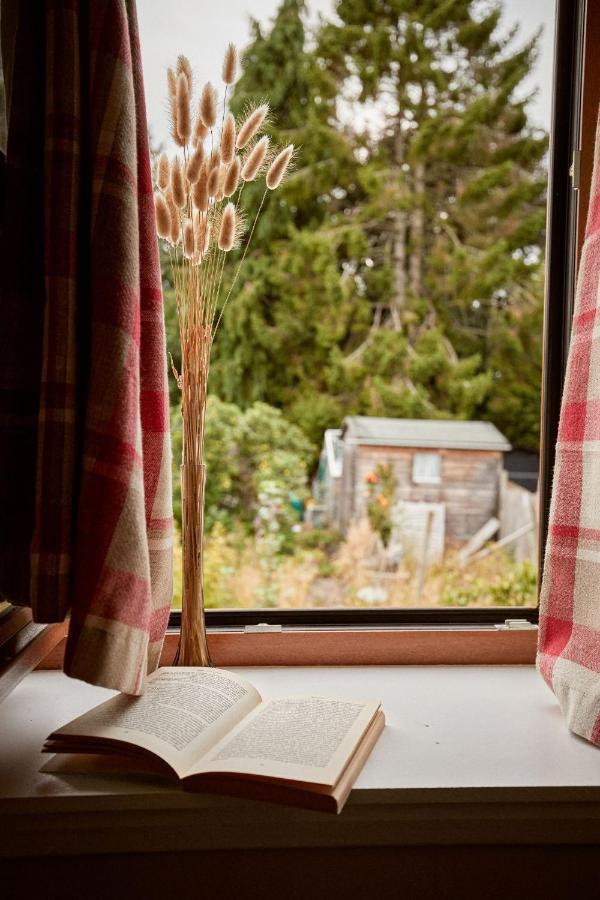 Crossroads Cottage Drumnadrochit Exterior foto